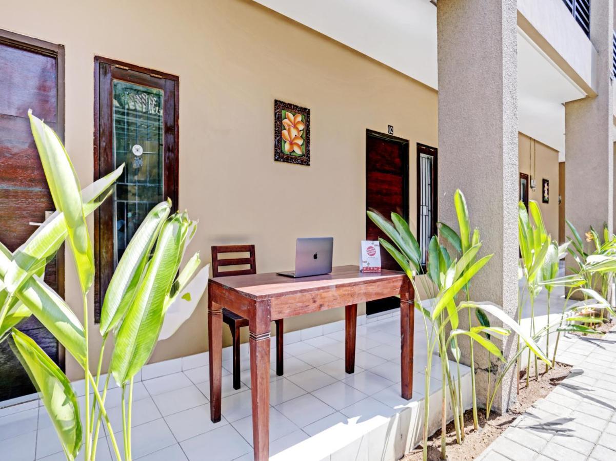 Oyo 90456 Moh Yamin Residence Balian Buitenkant foto