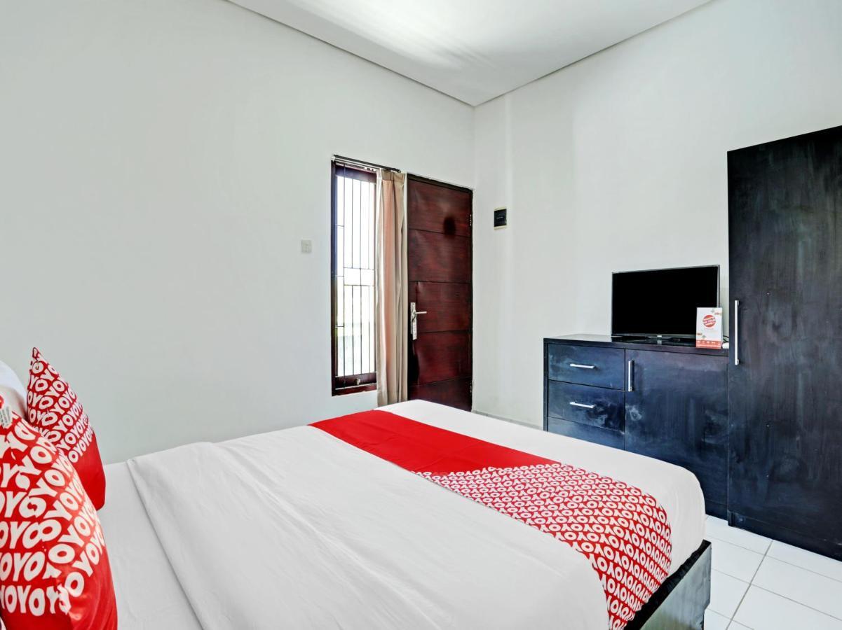 Oyo 90456 Moh Yamin Residence Balian Buitenkant foto